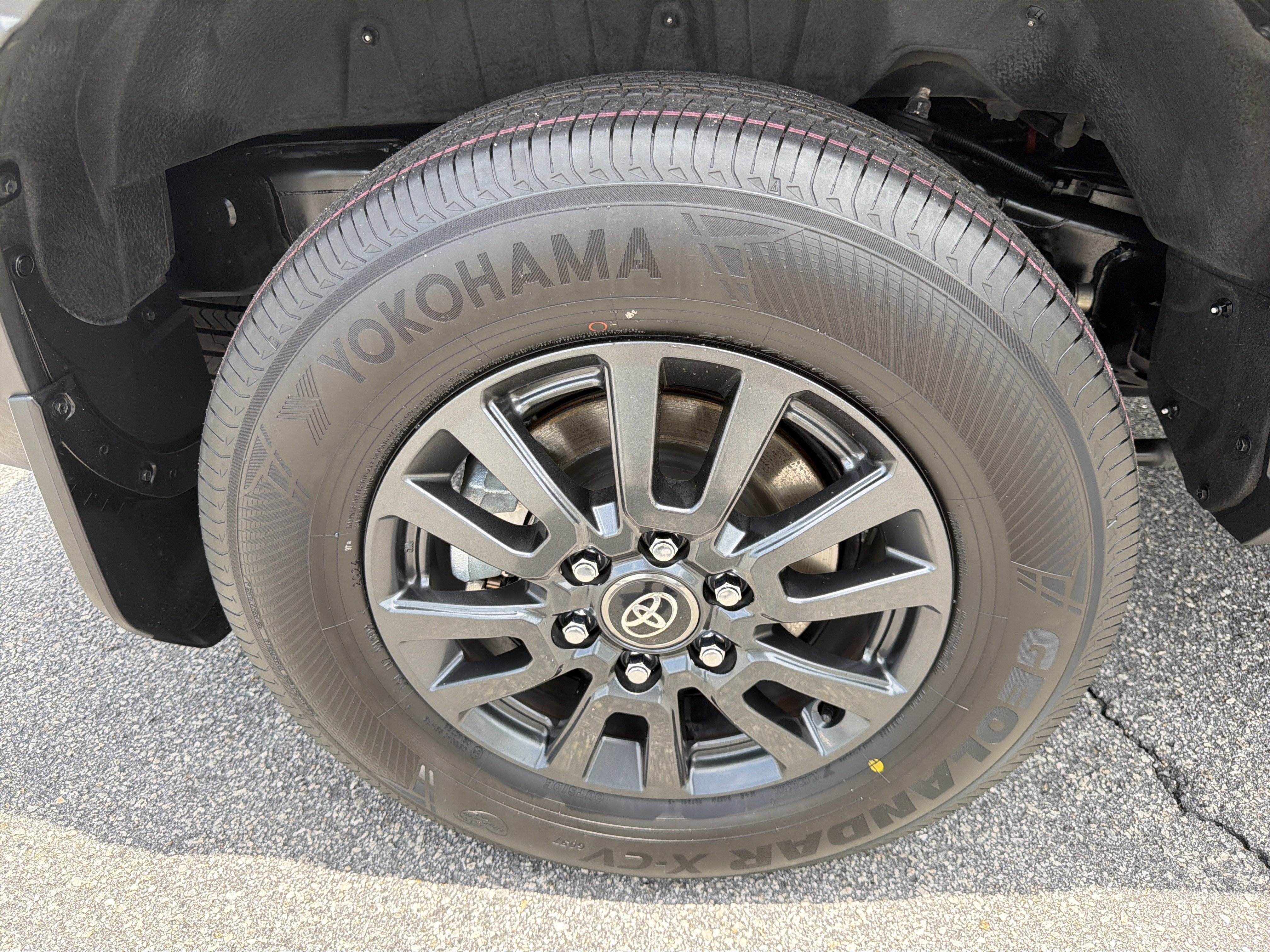 Certified Used 2025 Ice Cap Toyota 1958 image 28