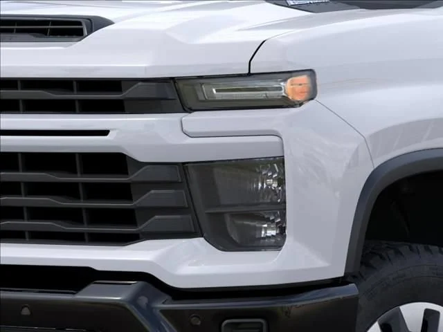 New 2026 Summit White Chevrolet Custom image 10