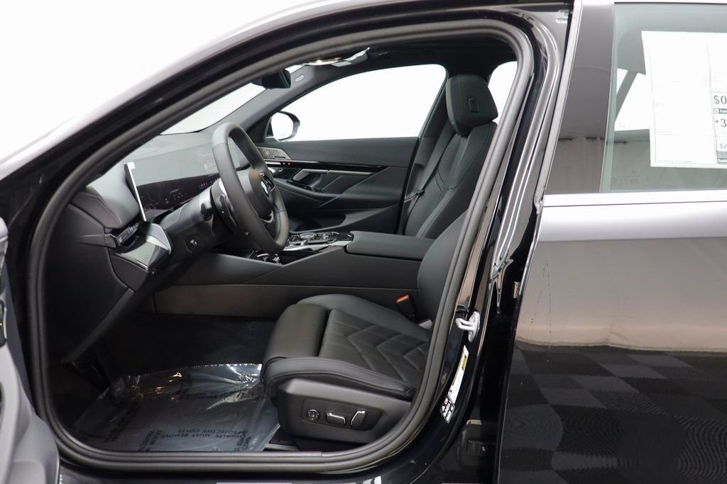 New 2026 Black Sapphire Metallic BMW 530i xDrive image 5