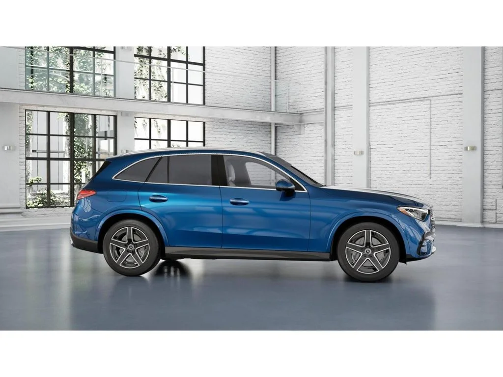 New 2027 Blue Mercedes-Benz GLC 300 image 15