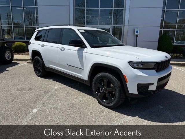 New 2025 Bright White Clear-Coat Exterior Paint Jeep Altitude X image 10