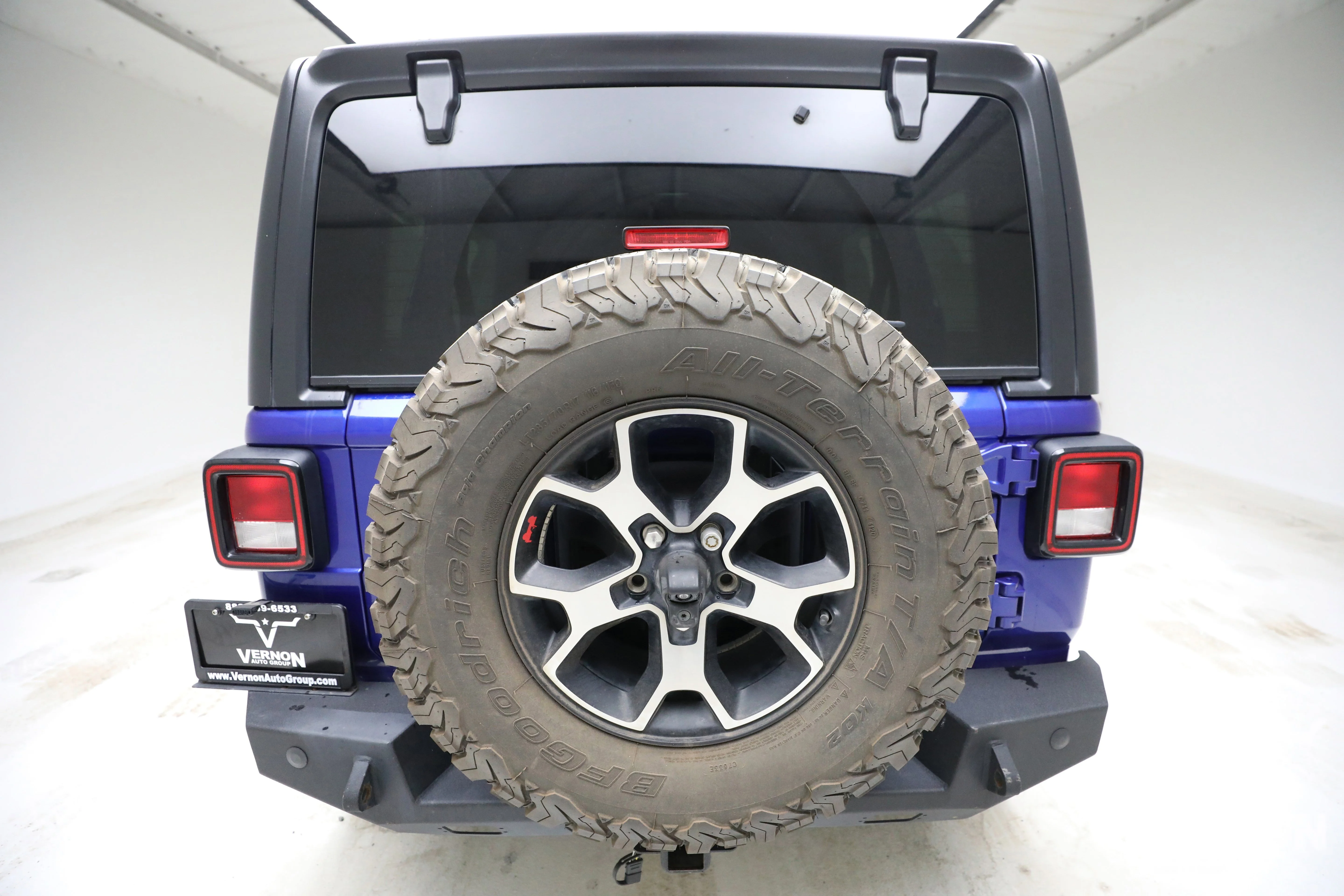 Pre-Owned 2018 Jeep Wrangler Unlimited Sport S 4x4