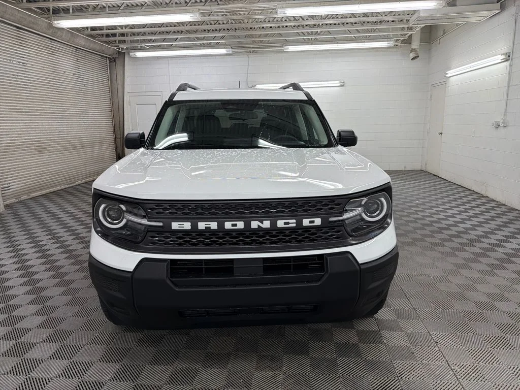 New 2025 White Ford Big Bend image 14