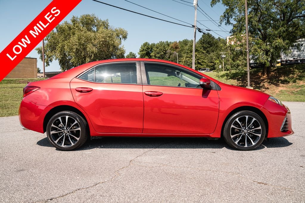 Used 2019 Barcelona Red Metallic Toyota SE image 8