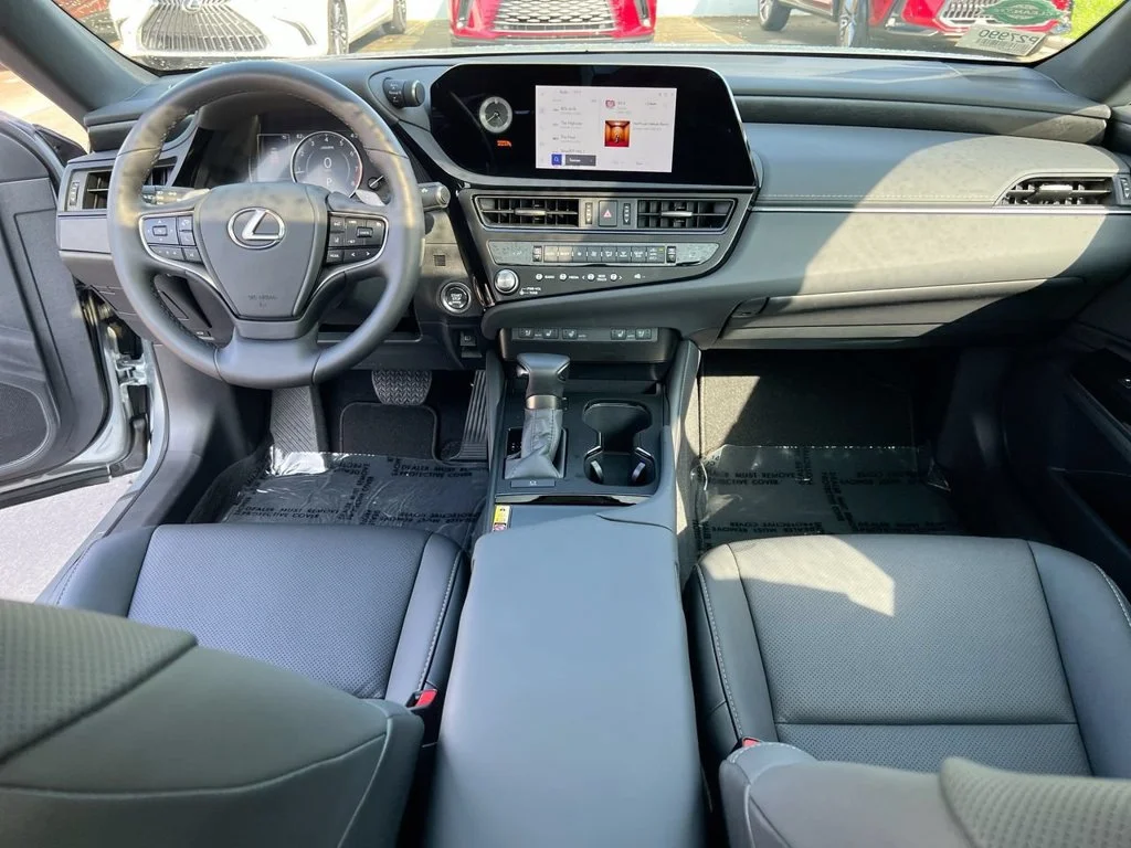 Certified Used 2025 IRIDIUM Lexus 350 image 20