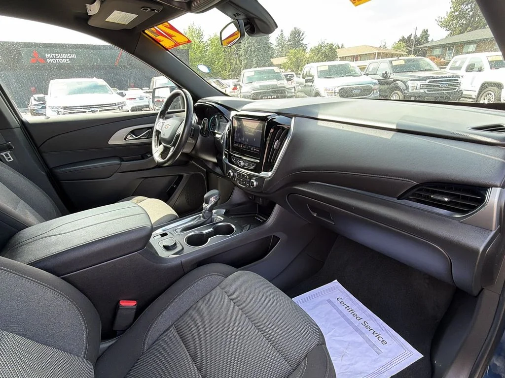 2022 Chevrolet Traverse 1LT - Photo 23