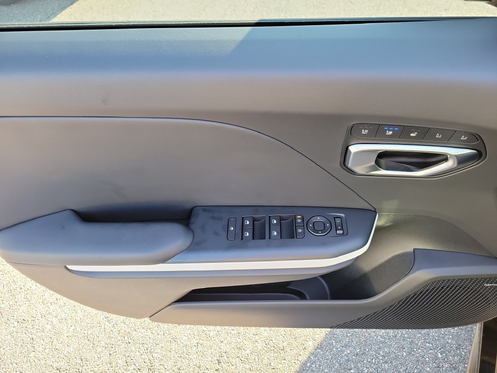 New 2026 Sparkling Yellow Kia GT-Line Turbo image 20