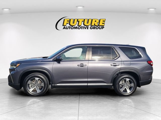 Used 2025  Honda EX-L image 6