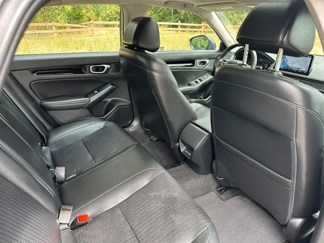 Used 2024 Silver Honda Touring image 23