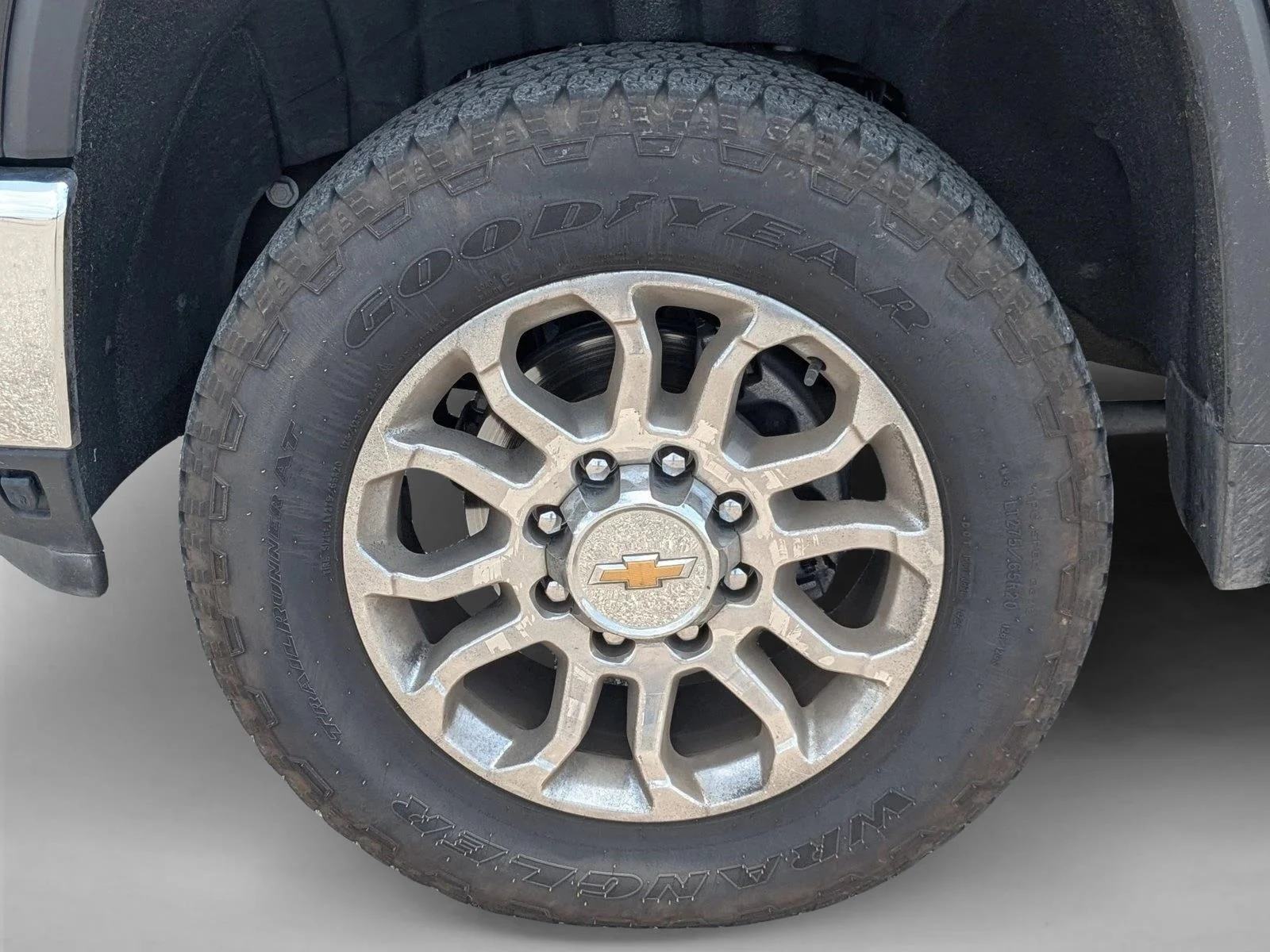 Used 2025 Black Chevrolet LTZ image 10