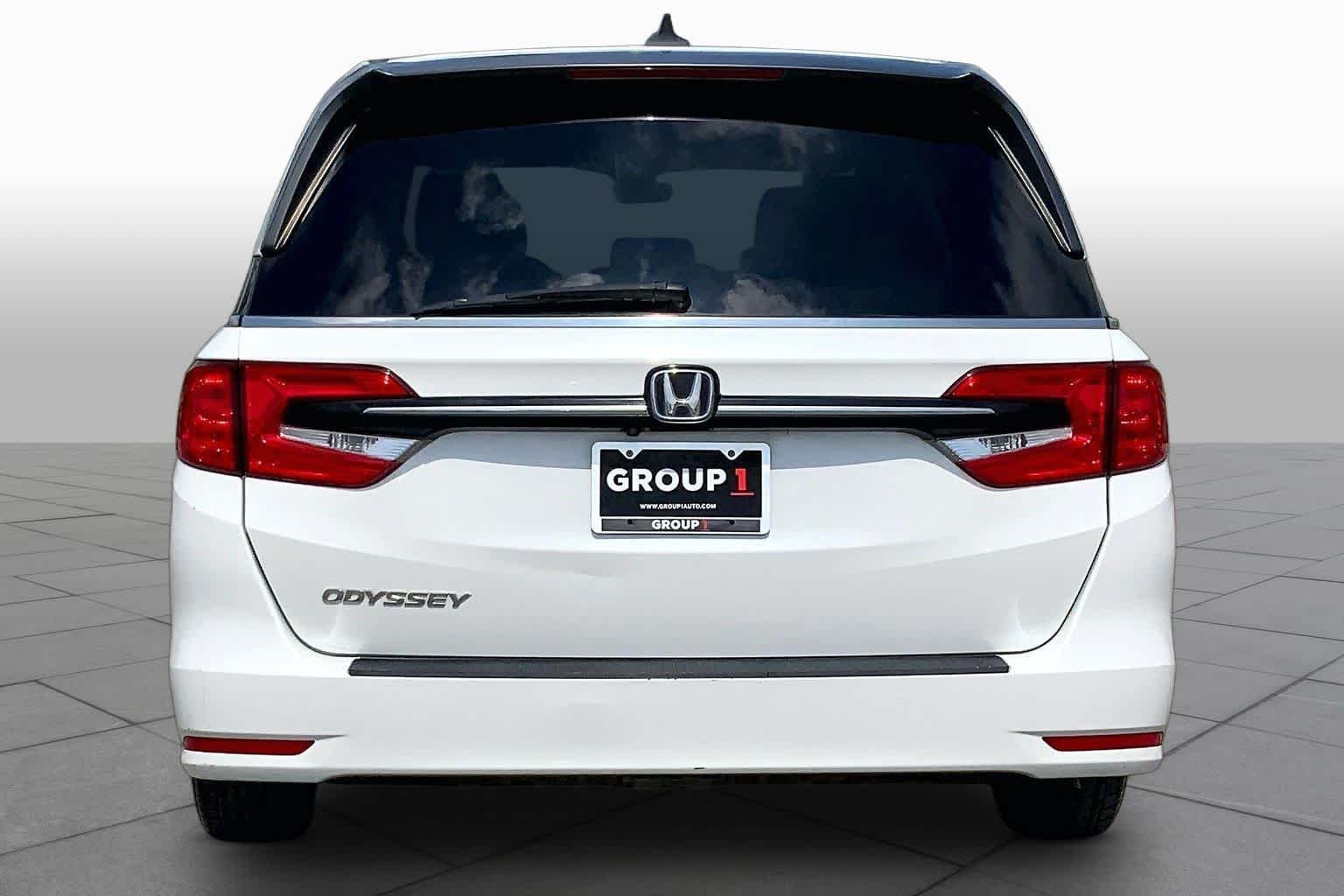 Used 2021 Platinum White Pearl Honda EX-L image 5