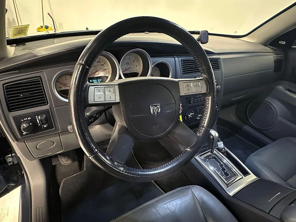 Used 2005 Green Dodge R/T image 53