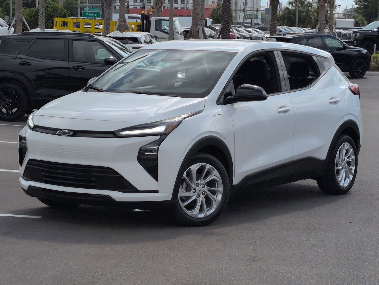 2027 Chevrolet Bolt EV LT Auto's photo