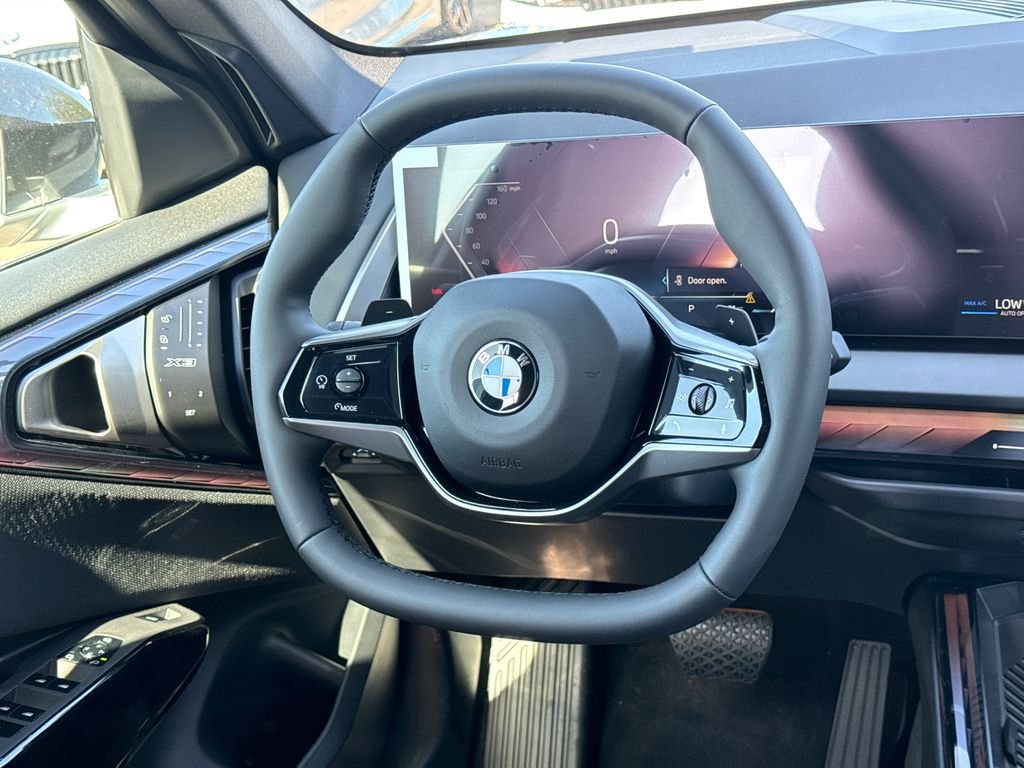 New 2026 Dark Graphite Metallic BMW 30 xDrive image 21