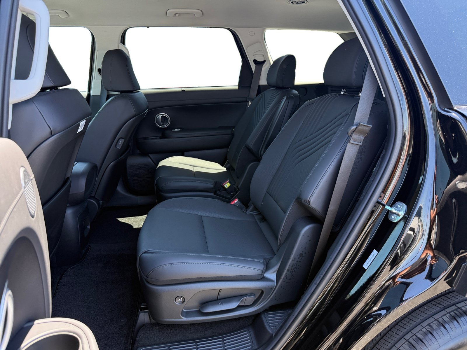 Certified Used 2026 Abyss Black Hyundai SEL image 16
