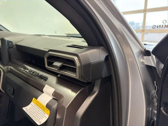 2026 Toyota Tacoma TRD Off Road - Photo 23