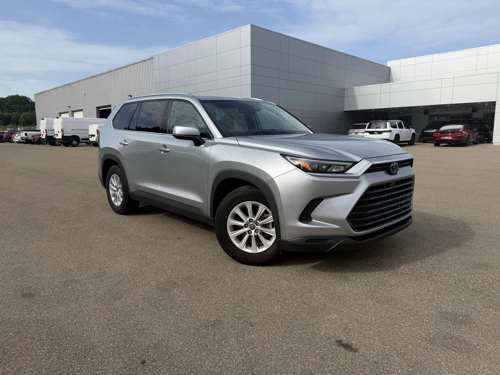Used 2025 Celestial Silver Metallic Toyota XLE image 3