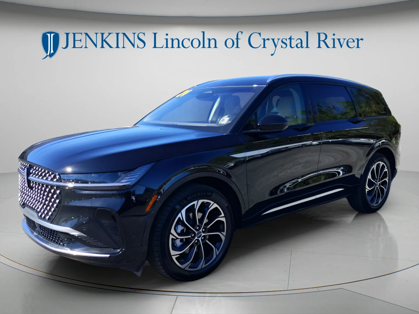 Used 2024 Infinite Black Metallic Clearcoat Lincoln Reserve image 6