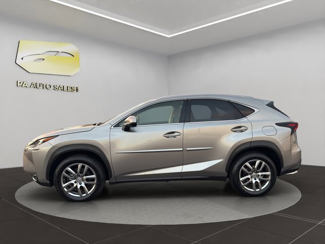 2015 Lexus NX 200t Luxury photo 4