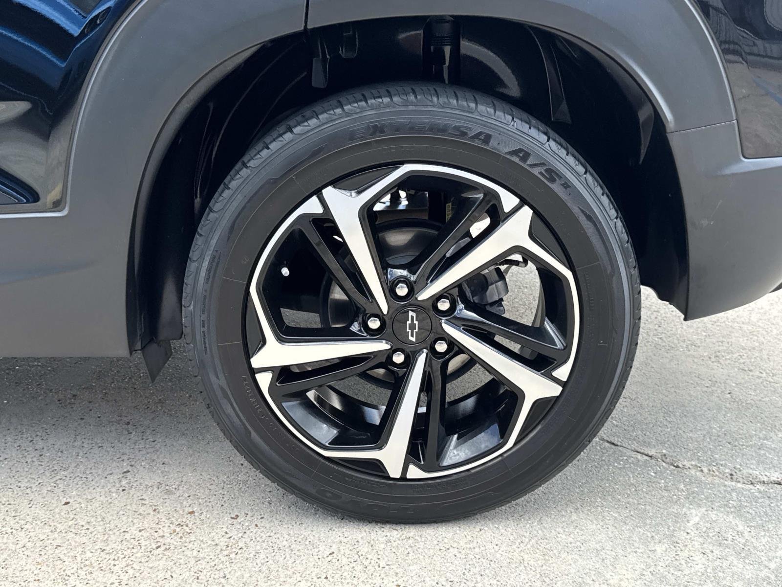 Used 2021 Mosaic Black Metallic Chevrolet RS image 4