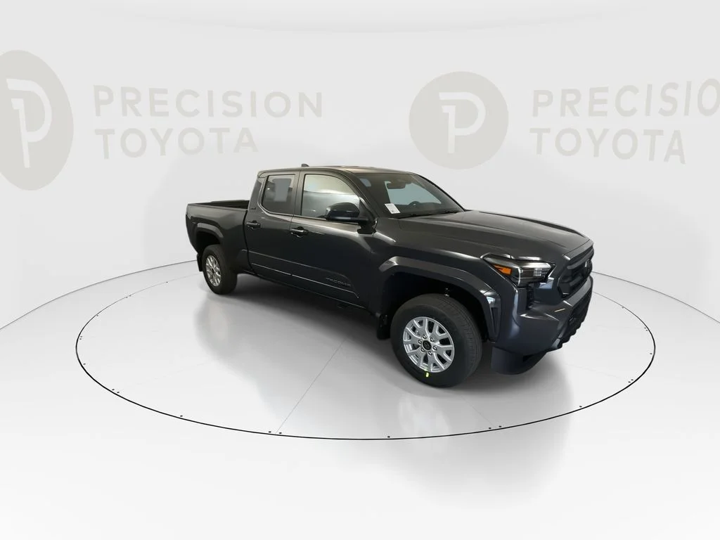 2026 Toyota Tacoma SR5 - Photo 2