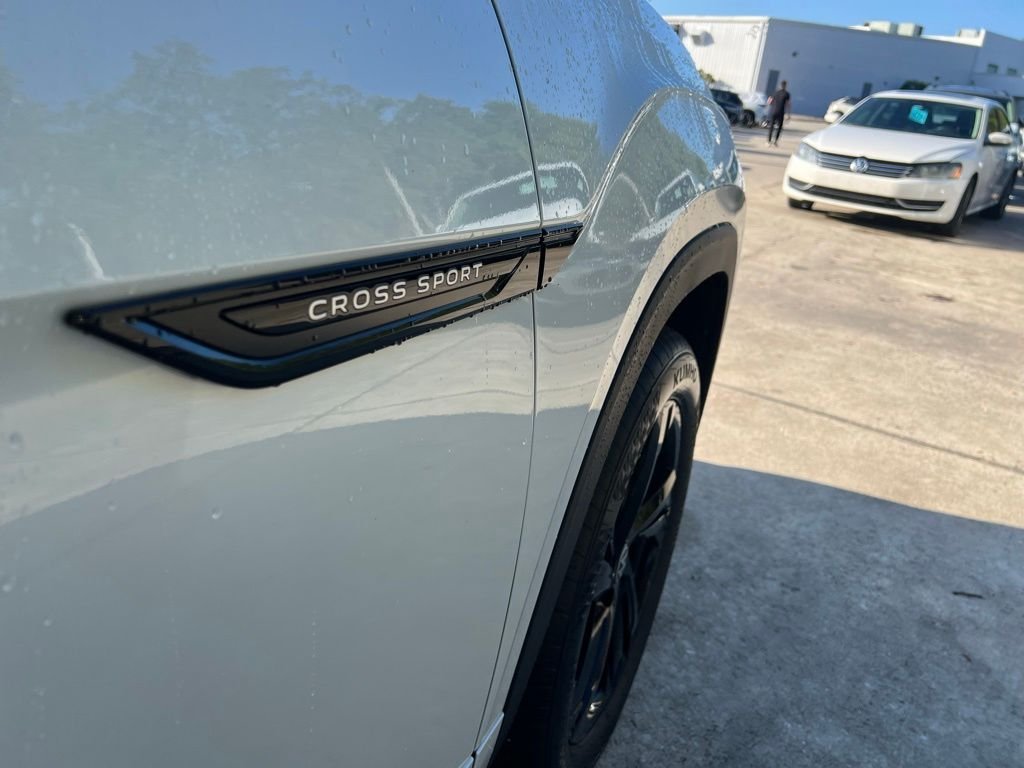 New 2026 White/off-white Volkswagen SEL R-Line Black image 35