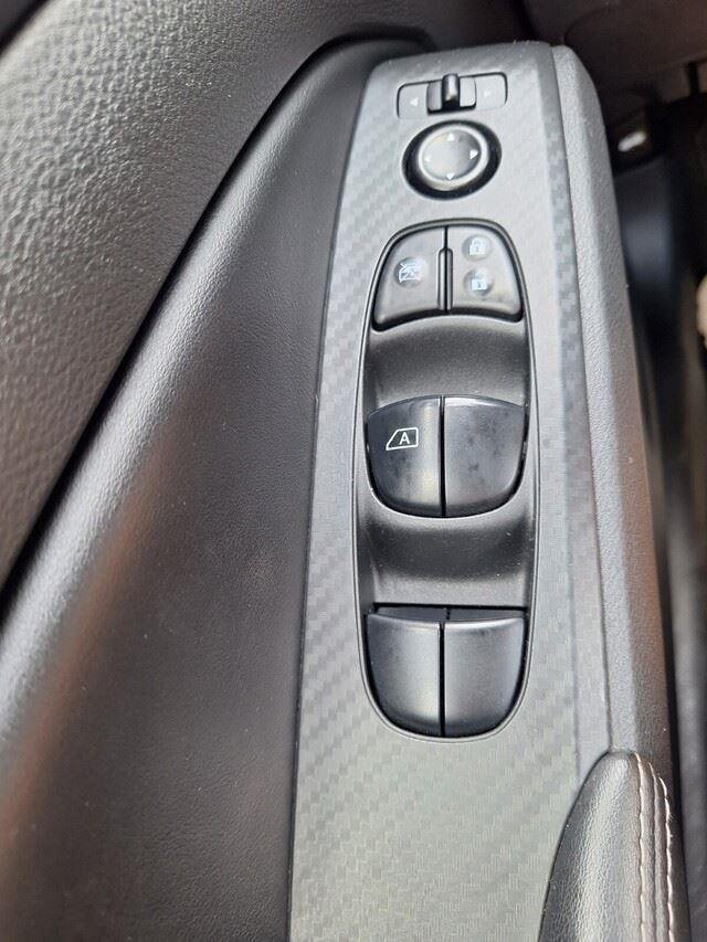 Used 2024 Super Black Nissan 2.5 SV image 20