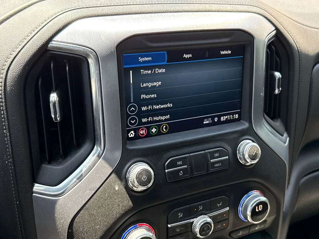 Used 2022 Black GMC Elevation image 21