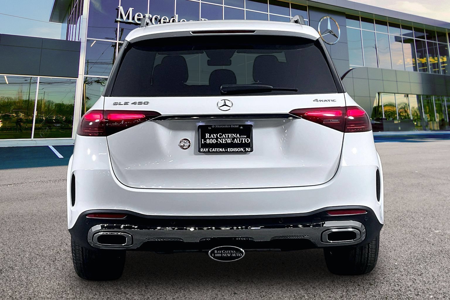 New 2026 Polar White Mercedes-Benz GLE 450 image 17