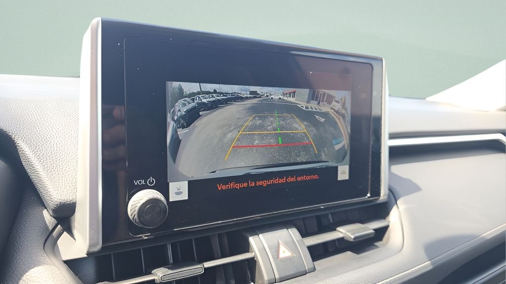Used 2024 White Toyota XLE image 17