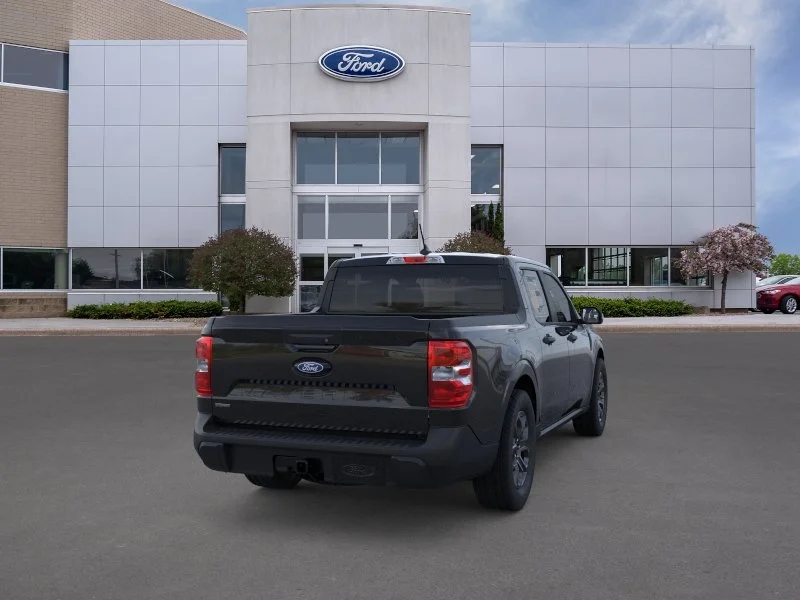 New 2026 Shadow Black Ford XLT image 32