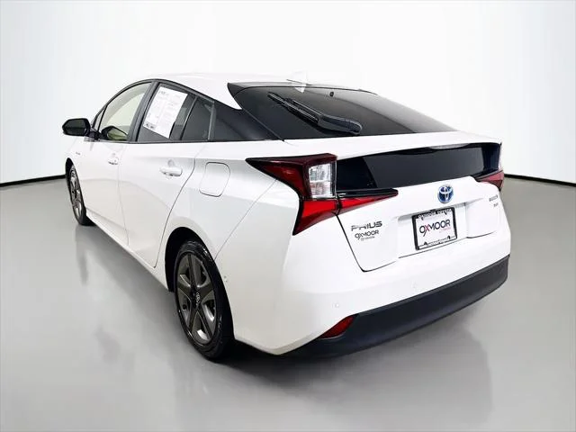 Certified Used 2022 WIND CHILL PEARL Toyota  image 5