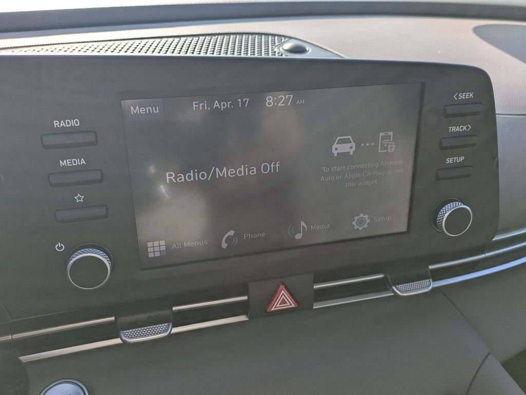 2025 Hyundai Elantra SEL - Photo 21