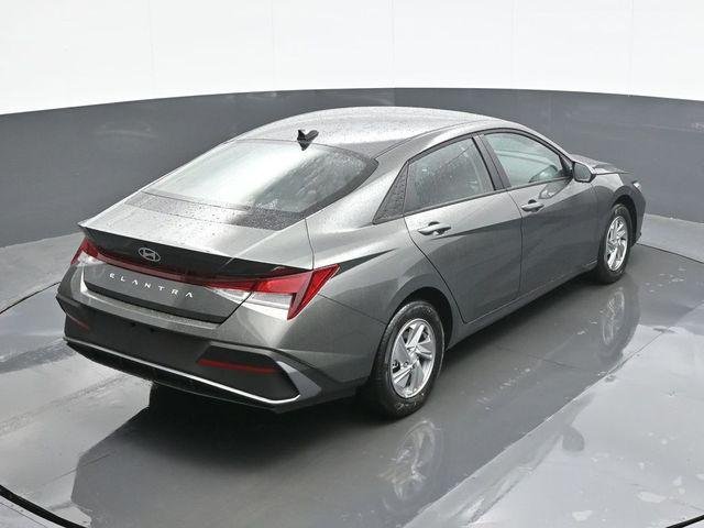 New 2026 Gray Hyundai SE image 17