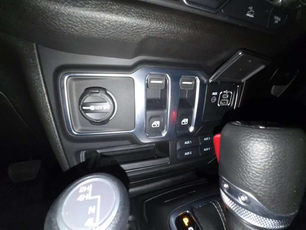 Used 2026 Gray Jeep Sport image 34