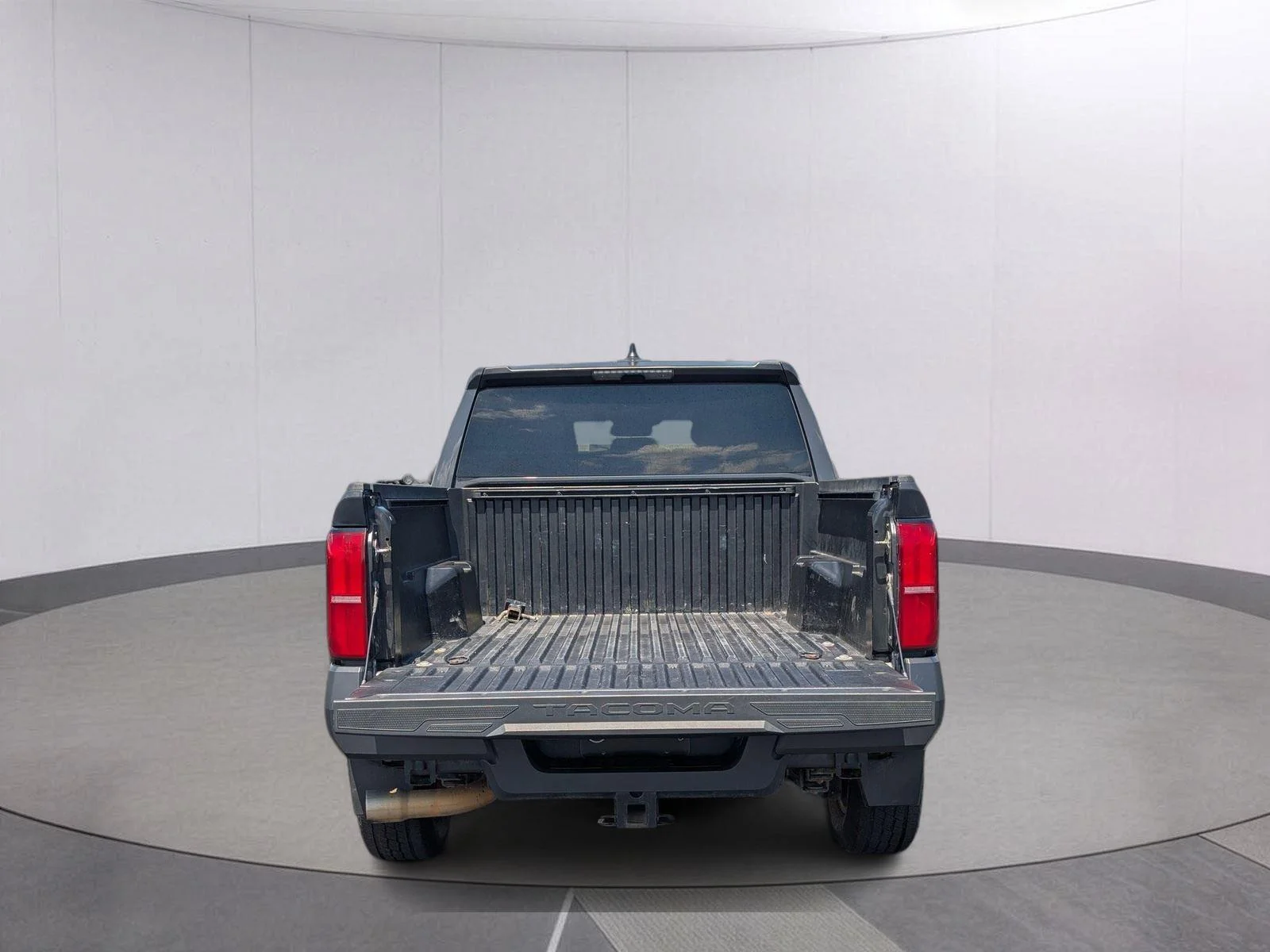 Used 2024 Underground Toyota SR image 6