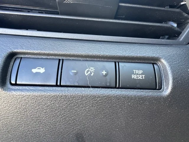 Used 2025 Gray Nissan 2.5 SV image 36