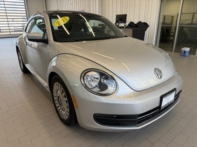 2015 Volkswagen Beetle 1.8T Auto w/Sunroof, Sound & Nav.'s photo