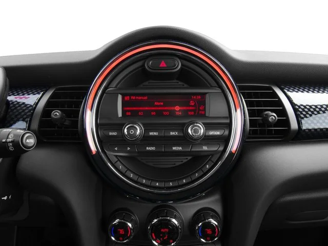 Used 2016 Gray Metallic MINI  image 9
