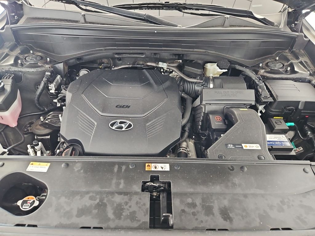 Used 2023 Abyss Black Pearl Hyundai Limited image 31