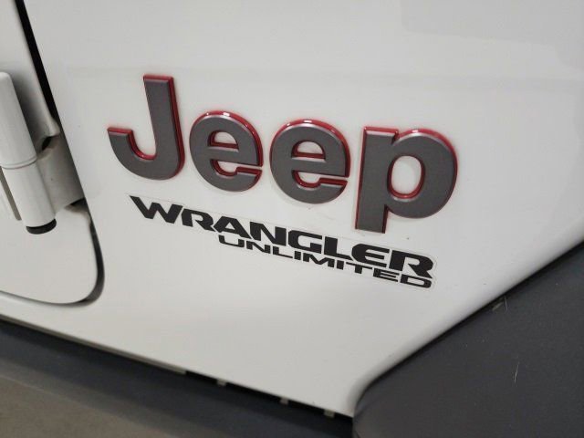 Used 2022 Bright White Clearcoat Jeep Unlimited Rubicon image 13