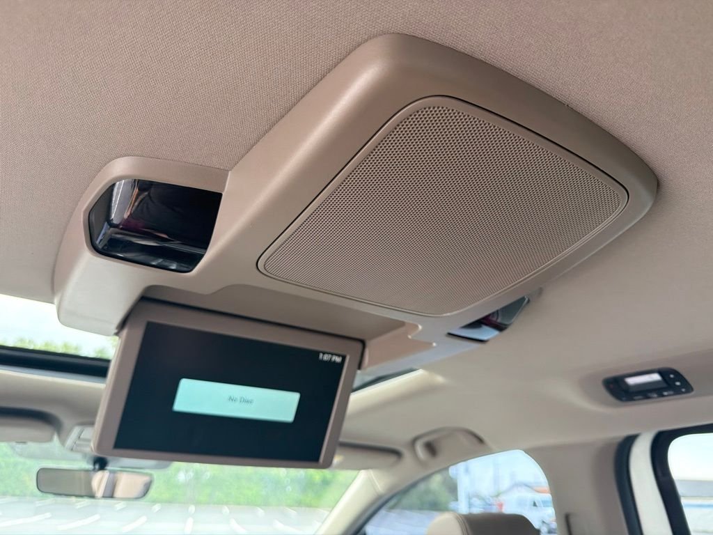 Used 2019 White Diamond Pearl Honda EX-L image 38