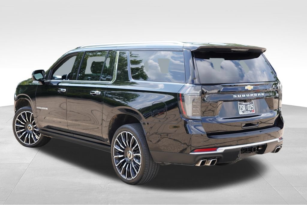 2026 Chevrolet Suburban High Country - Photo 7