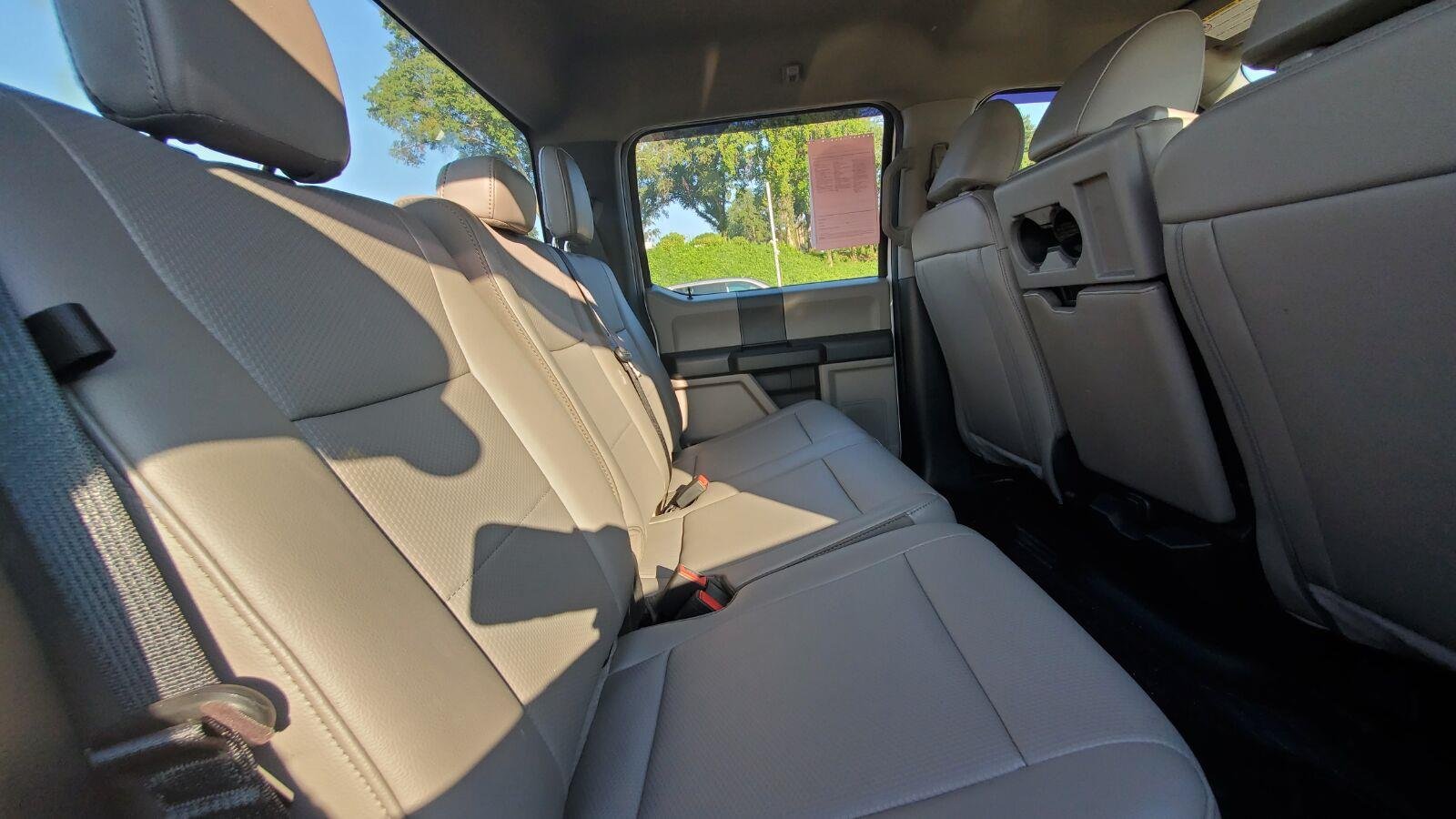 Used 2022 Oxford White Ford XL image 6