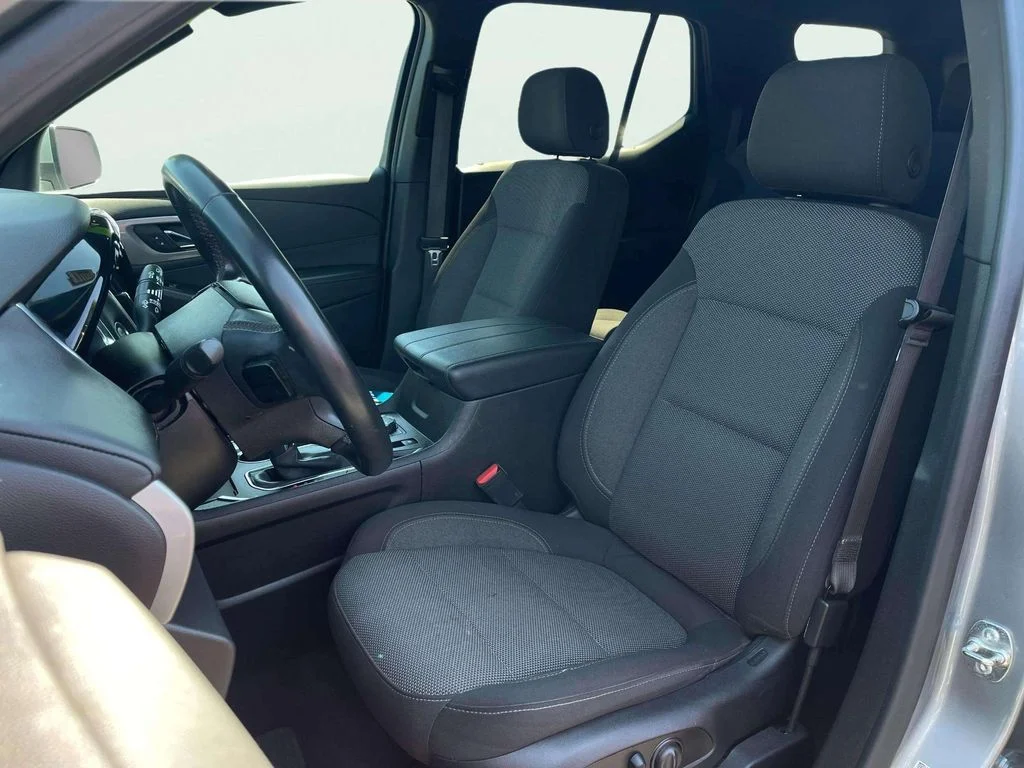Used 2023 Sterling Gray Metallic Chevrolet LT image 23