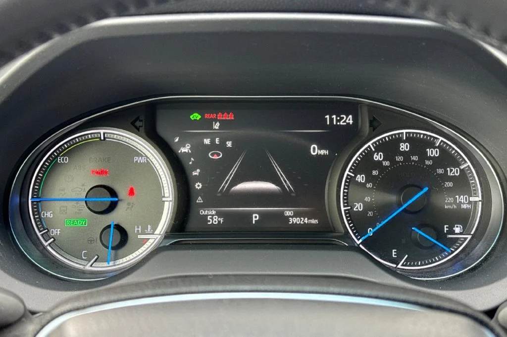2022 Toyota Venza Limited - Photo 24