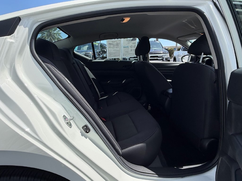 Used 2025 White Nissan 2.5 S image 15