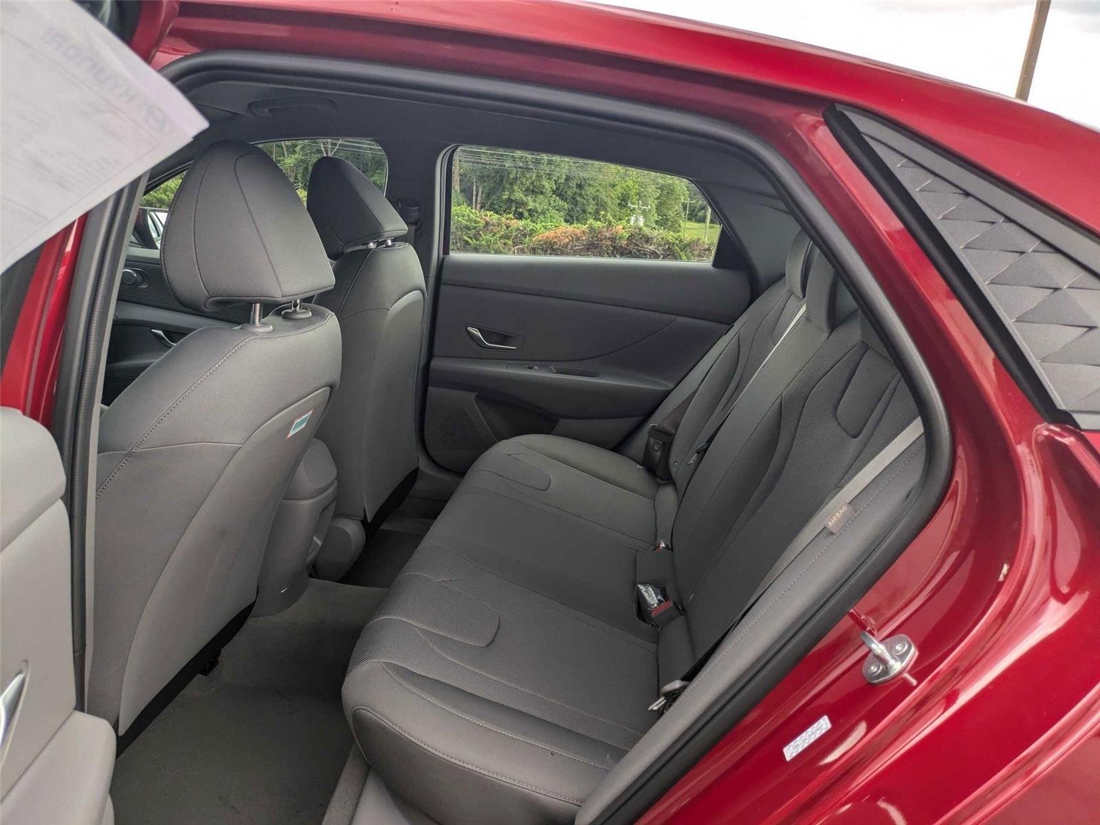 Used 2024 Ultimate Red Hyundai SE image 27