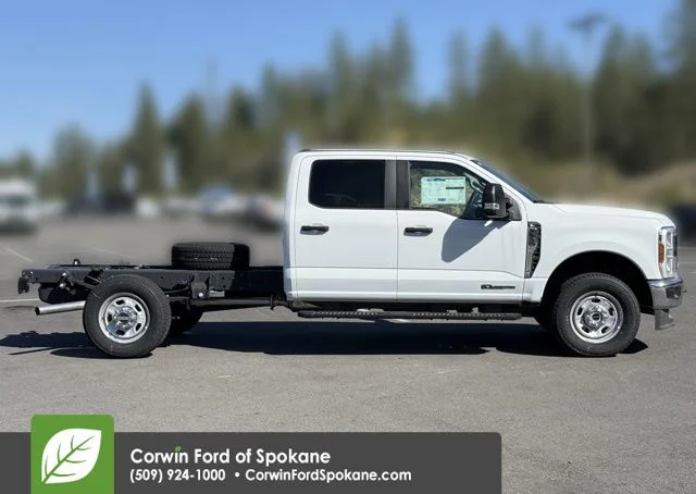 New 2026 White Ford XL image 9