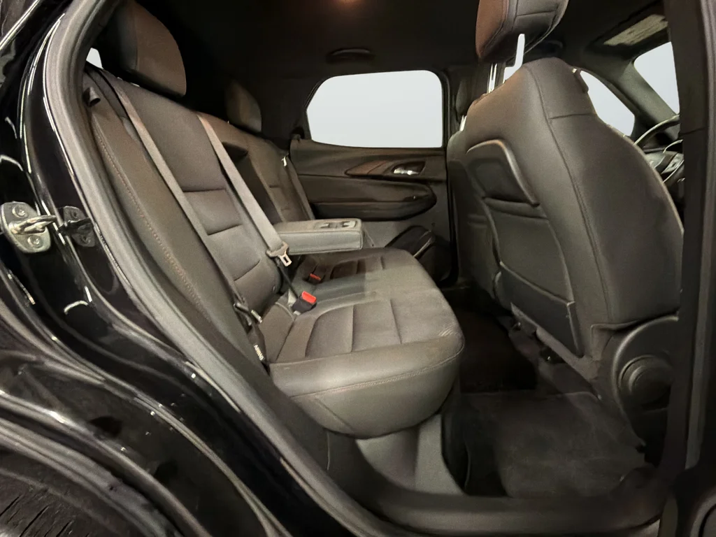 Used 2022 Black Chevrolet RS image 25